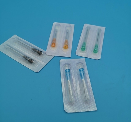 Μίας χρήσης ρόδινη συρίγγων διάμετρος 1.2mm 18G τρυπών βελόνων δευτερεύουσα έξω
